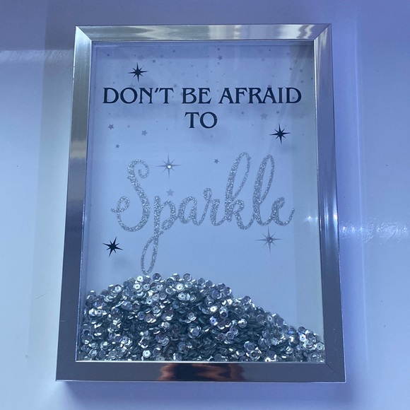 canvas/wall art/decor - Picture 1 of 3